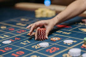 Filipino bettor using apk 639 mobile sports betting interface on smartphone
